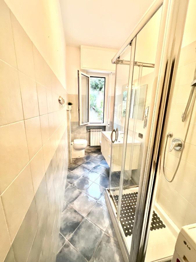 A 5 Minuti Dal Mare - Dolphin Beach House Spotorno Kültér fotó