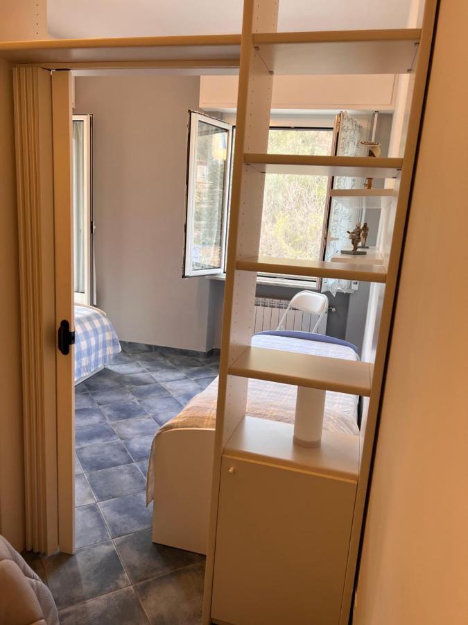 A 5 Minuti Dal Mare - Dolphin Beach House Spotorno Kültér fotó